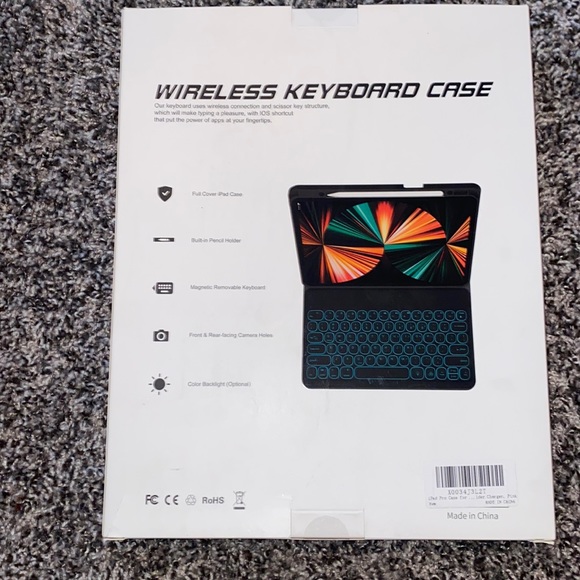 iPad 12.9 pro case. Case with wireless keyboard included. - Picture 9 of 9